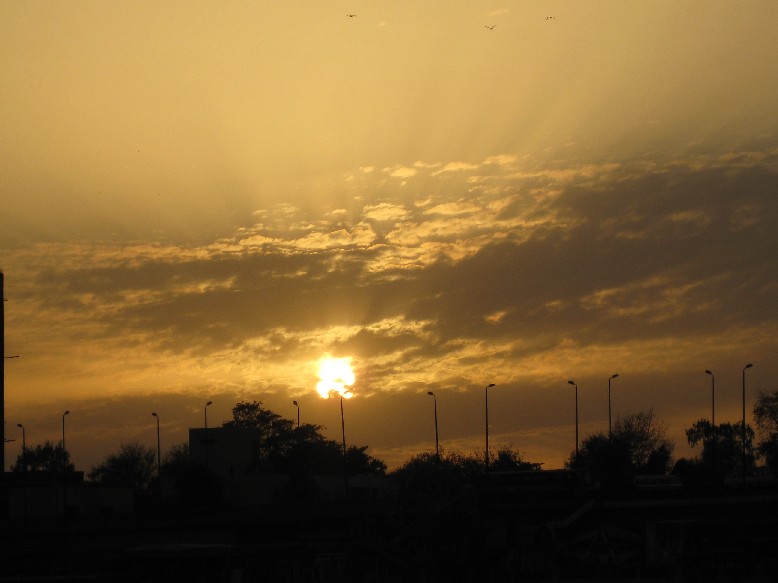 IMG_1022.JPG, 70537 bytes, 22/02/2008